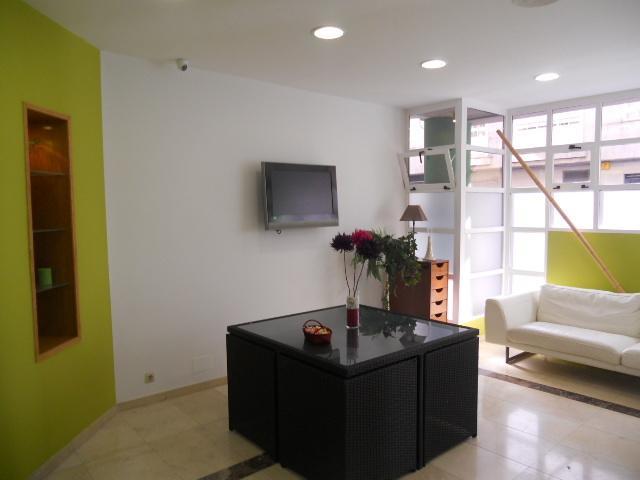 Albergue La Estacion ซานติอาโก เด กอมโปสเตลา ภายนอก รูปภาพ